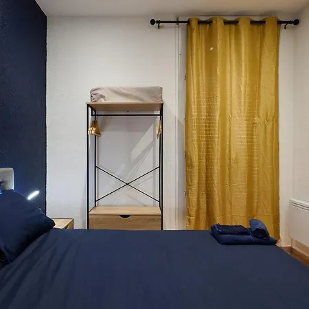 Le Cabrit - Air Conditioning And Wifi Apartment